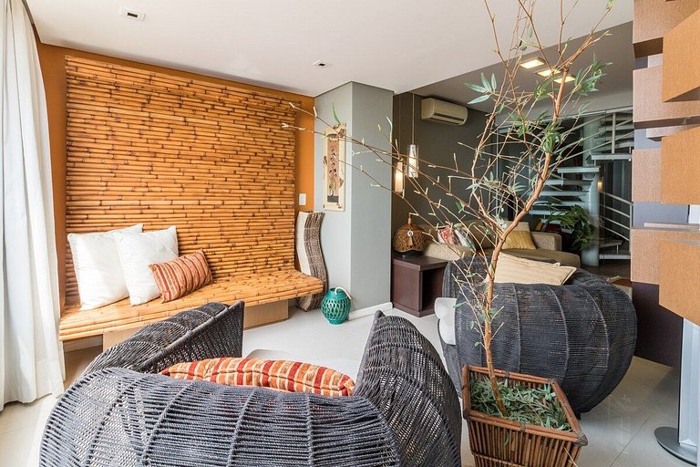 Cobertura Duplex ⭐ Vista Incrível ⭐ Wi-Fi & Vaga