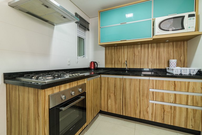Apto Bombinhas ⭐️ Piscinas & Jacuzzi ⭐️ Wi-Fi & Vaga