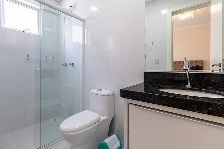 701 Sunset Beach · Apto ★ Perto da Praia ★ Churrasq., 2 Vaga