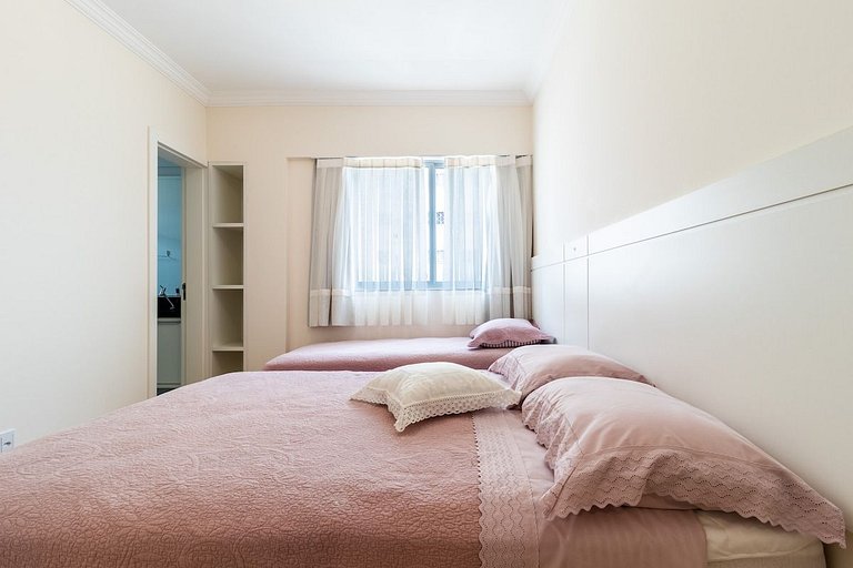 701 Sunset Beach · Apto ★ Perto da Praia ★ Churrasq., 2 Vaga