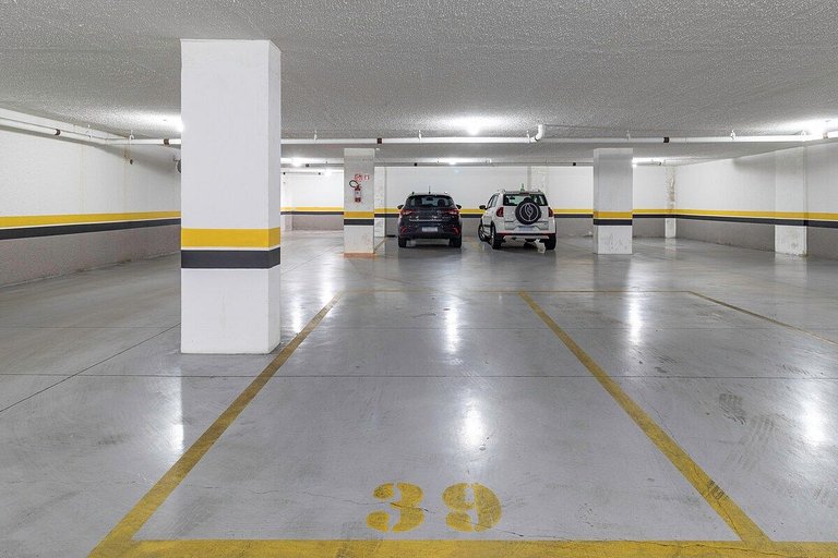 Apart Novinho em Curitiba com Vaga de Garagem
