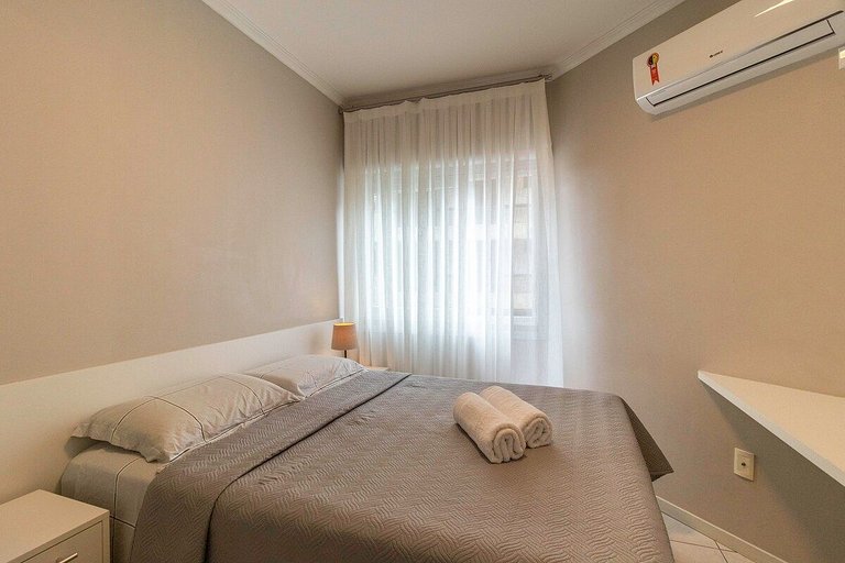 Prédio Beira Mar, vaga de garagem, A/C e Wi-Fi!