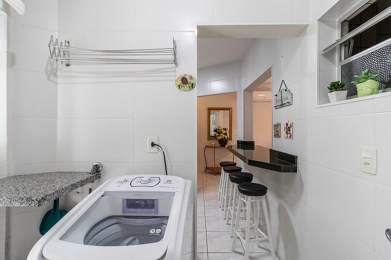 Prédio Beira Mar, vaga de garagem, A/C e Wi-Fi!