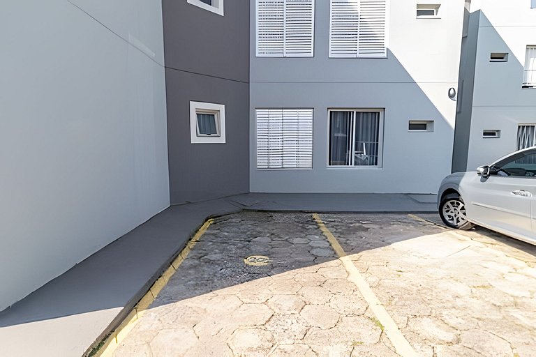 Condomínio Beira Mar, Vaga e Localização Tranquila