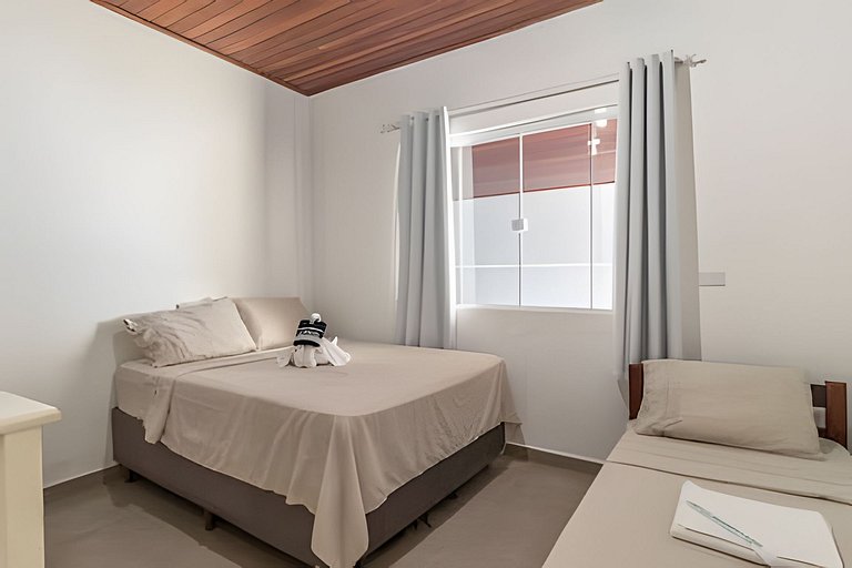 Incrível Casa Ampla com Piscina e Churrasqueira!