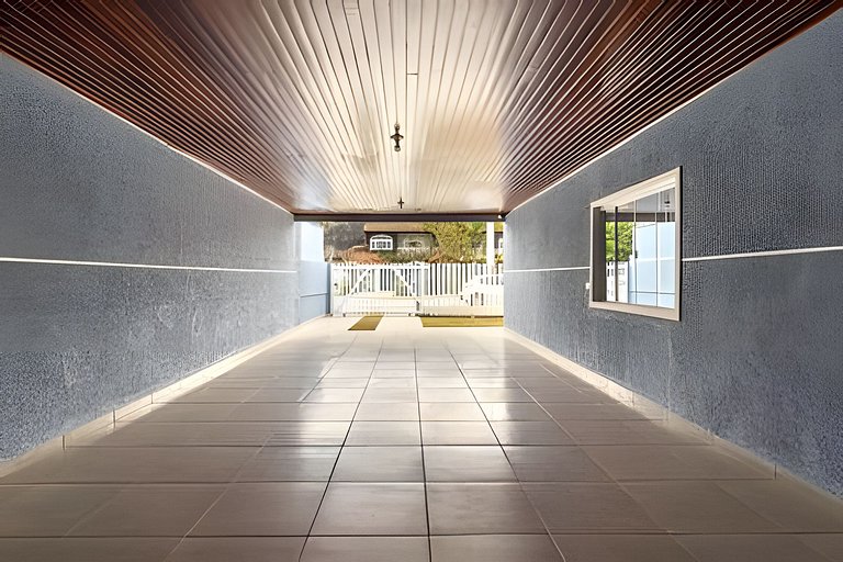 Incrível Casa Ampla com Piscina e Churrasqueira!